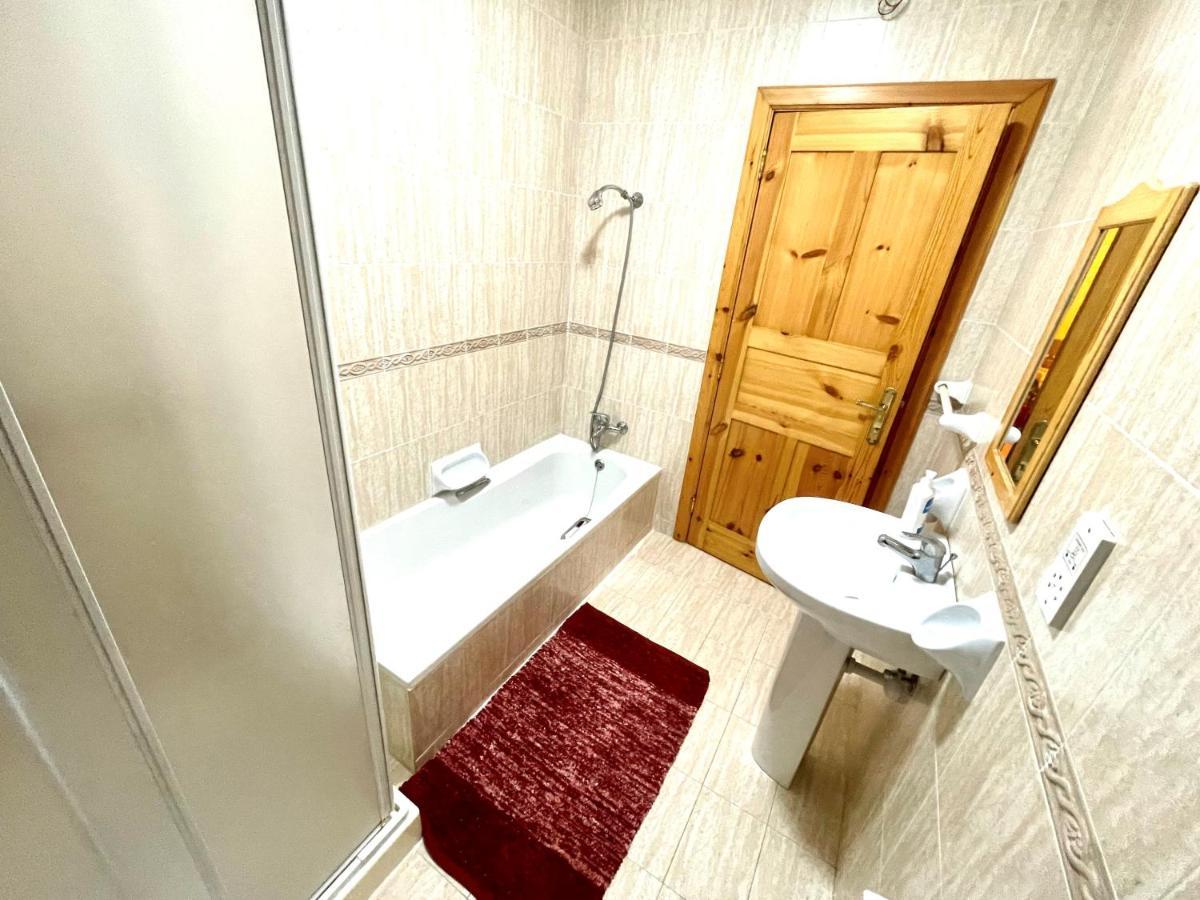 Regent Court - 3 Bedroom Apartment Within Walking Distance From Seafront St. Paul's Bay Exterior foto