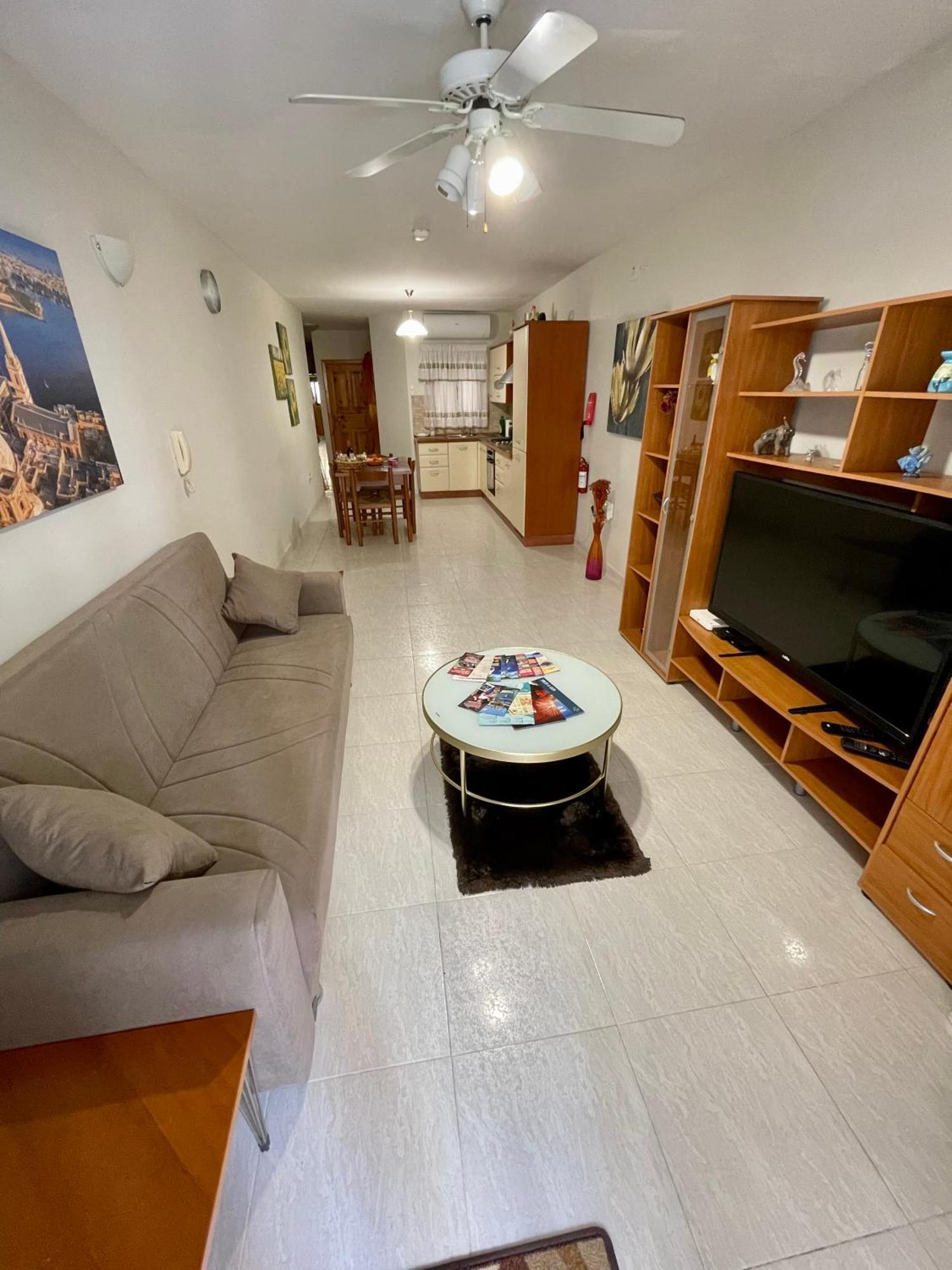 Regent Court - 3 Bedroom Apartment Within Walking Distance From Seafront St. Paul's Bay Exterior foto